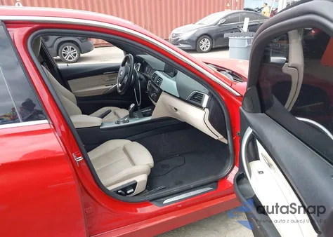 2016 BMW 328I xDrive z USA, uszkodzony, nr VIN WBA8E3G56GNU03563